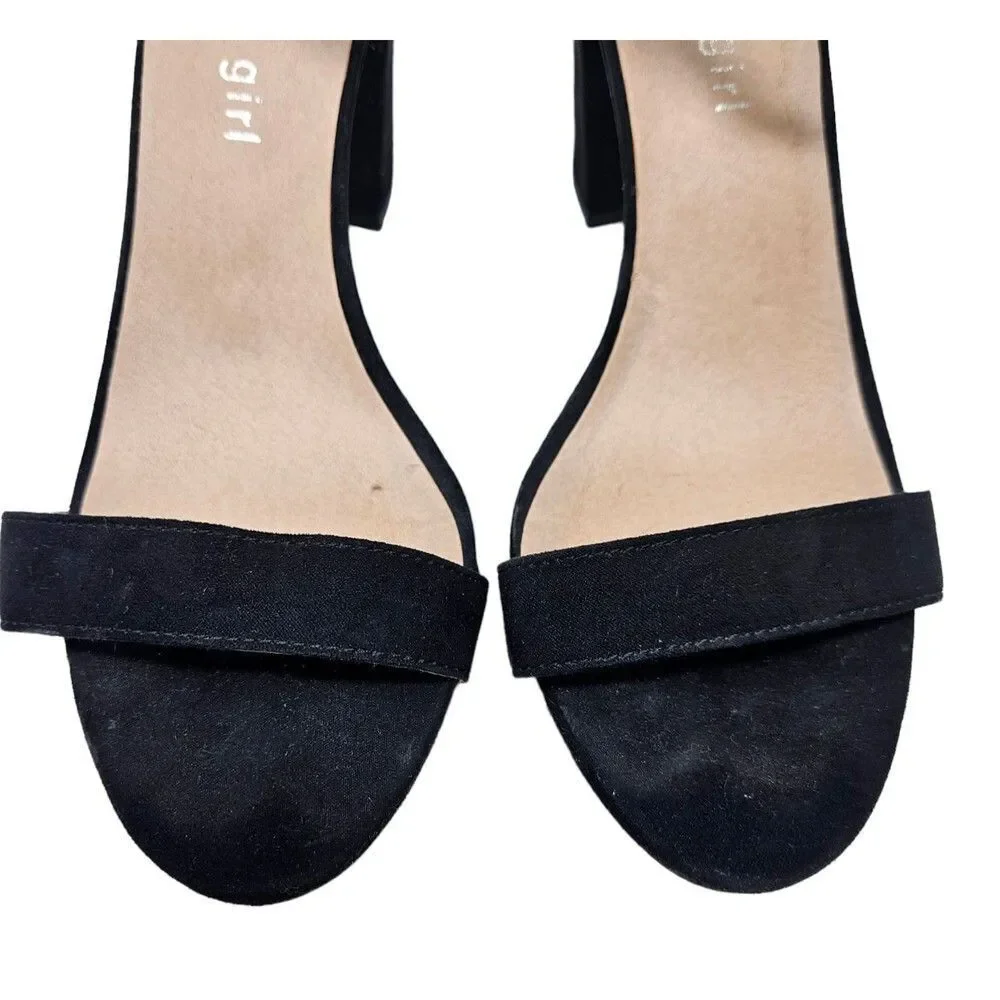 MADDEN GIRL Beella Black Heeled Sandal Open Toe Ankle Strap Size 8 Velvet